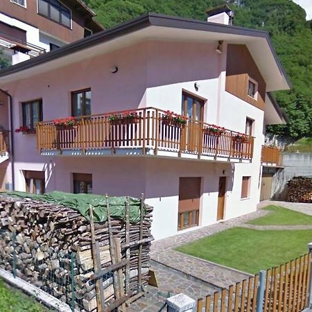 Апартаменти Casa Rosa Лонґароне Екстер'єр фото